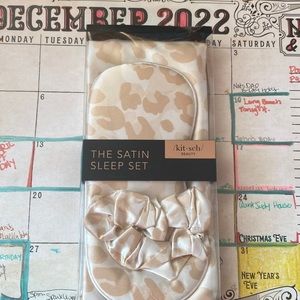 Kitsch satin sleep set. Leopard | champagne